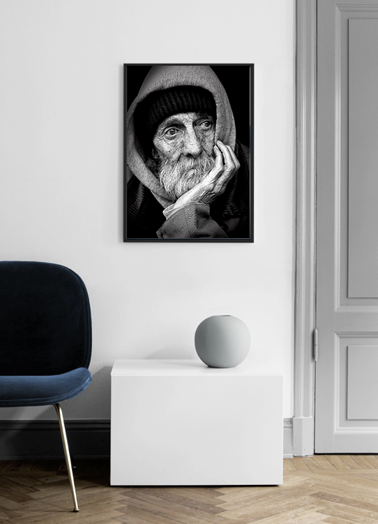 هيكل رجل عجوز