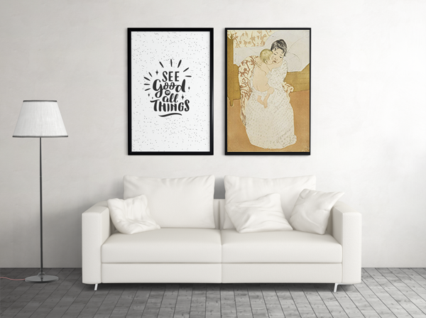 إطار عناق الأم