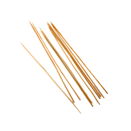 أعواد خشبية