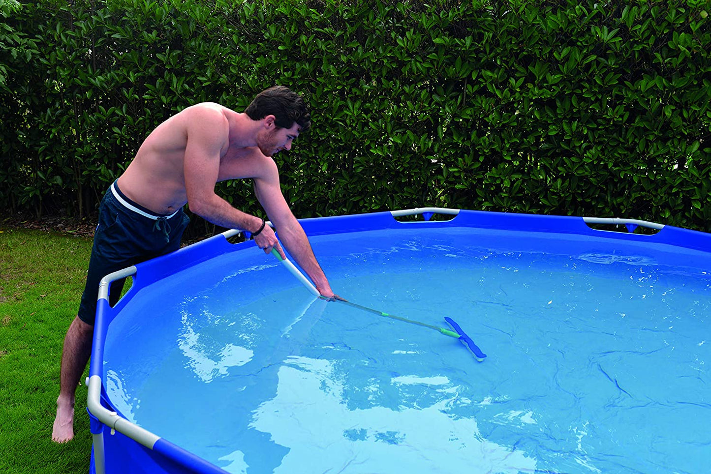 Jilong AVENLI CLEANING BRUSH POOL DAY - 25cm - No: 290463