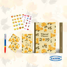 مخطط الزهور 2019 - 7 قطع + قلم مجاني بأربعة ألوان