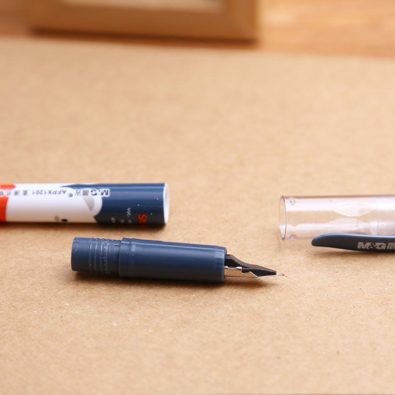 بطاقة أقلام سائلة من إم آند جي تشنغوانغ دايركت، قلمان + 6 عبوات حبر بديلة - رقم المنتج: HAFP0438