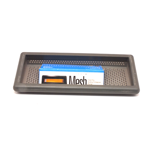 مقلمة + 3 أقلام مجاناً