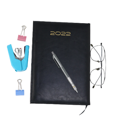 Classic Premium Leather Diary Calendar White paper 2022 - B5