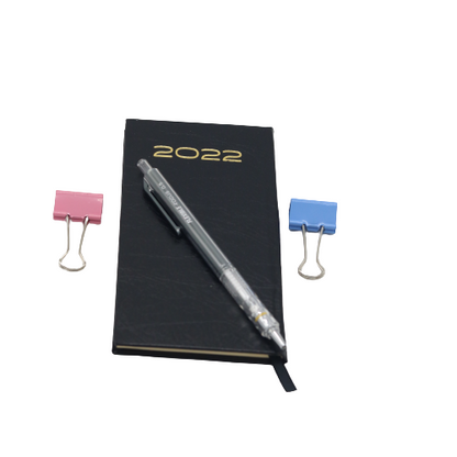 تقويم شهري كلاسيكي من الورق الكريمي لعام 2022 - مقاس B5 