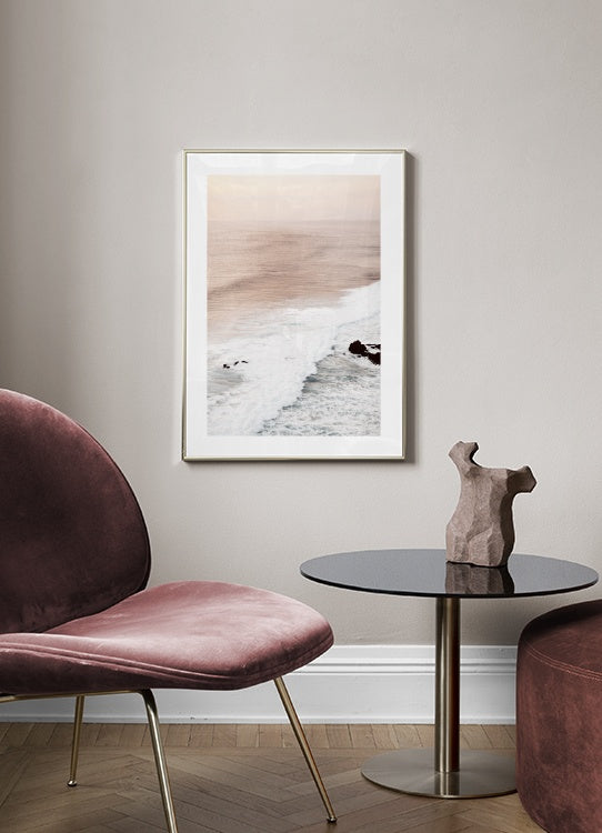 إطار من التموجات الناعمة 