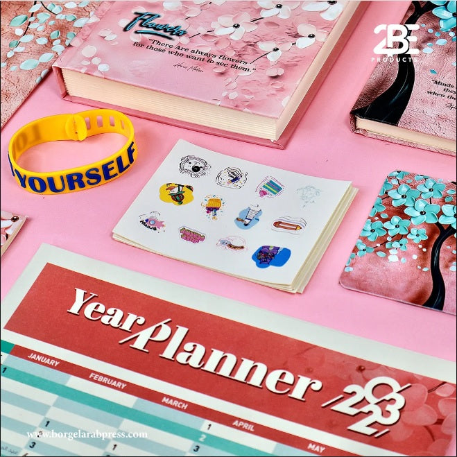 BORG EL-ARAB Pinky Calendar Gift Box 2023 -  Agenda 2023