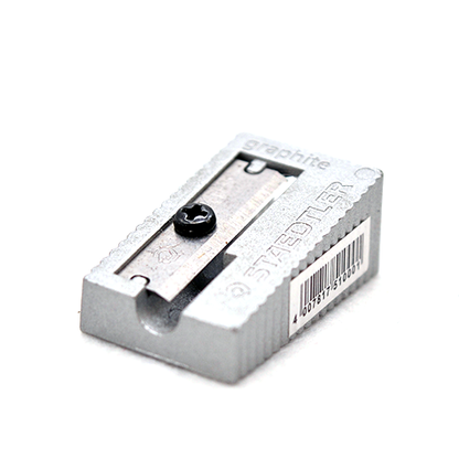 مبراة ستيدلر الفضية رقم 10510