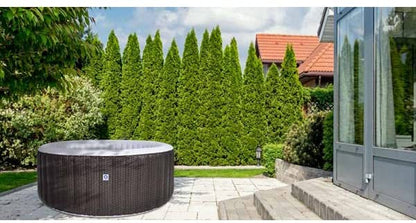 حوض استحمام ساخن قابل للنفخ من جيلونج أفينلي نايس سبا، مناسب لأربعة أشخاص، مزود بخاصية التدليك، قطر 175 سم × 70 سم - 17283EUV31