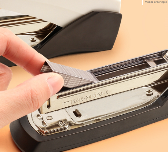 M&G Chenguang Labor-saving Thick-layer Stapler 24/6 - No:ABS92897