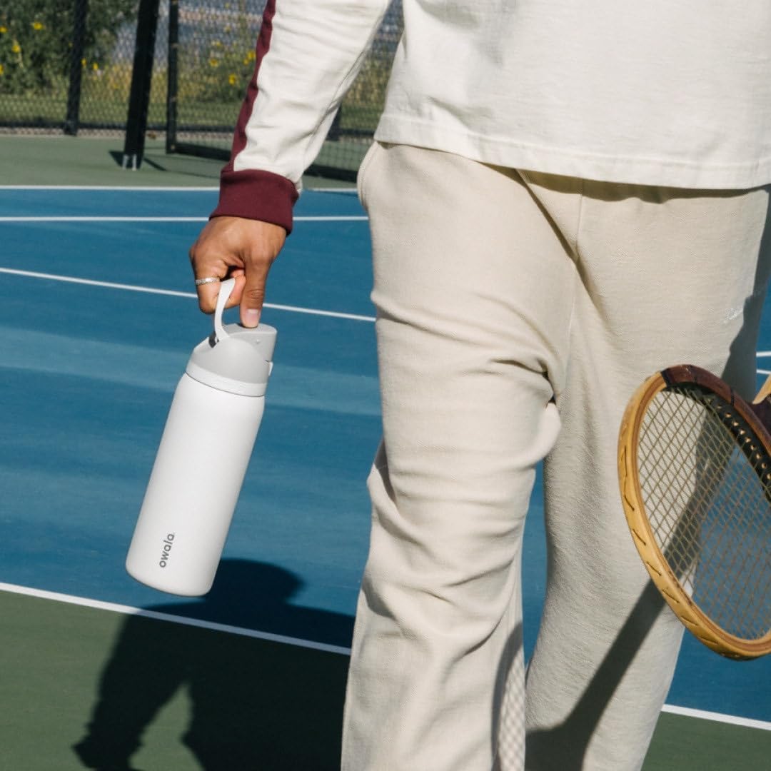 Owala FreeSip 32oz (945ml) Insulated Stainless Steel Water Bottle – Leakproof Vacuum Bottle with Built-in Straw & Carry Loop