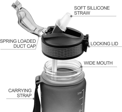 Hello water bottle Famia A bottle with hand strap - 1000ml - No:1073