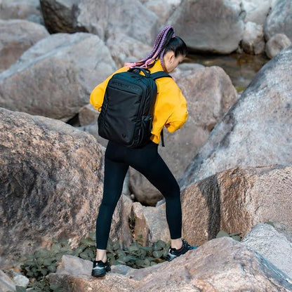 Arctic Hunter Backpack for unisex Sleek 15.6-inch Laptop Bag 21L Medium Backpack Multi-pockets Water/Wear-resistant -No: B00534