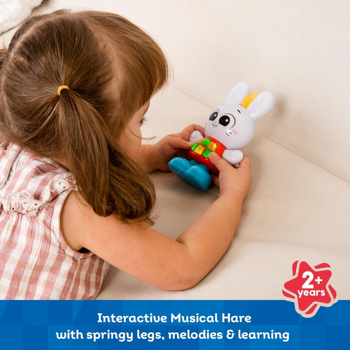 لعبة أرنب نطاط للأطفال من كيدز هيتس، طولها 15 سم، مناسبة للأطفال من عمر سنتين فما فوق.