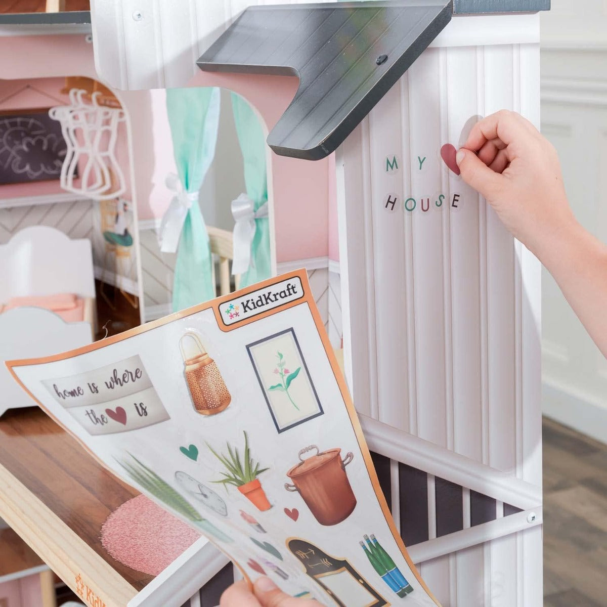 بيت الدمى الخشبي سيليست مانشن من كيد كرافت مع إيزي كرافت - رقم: 65979