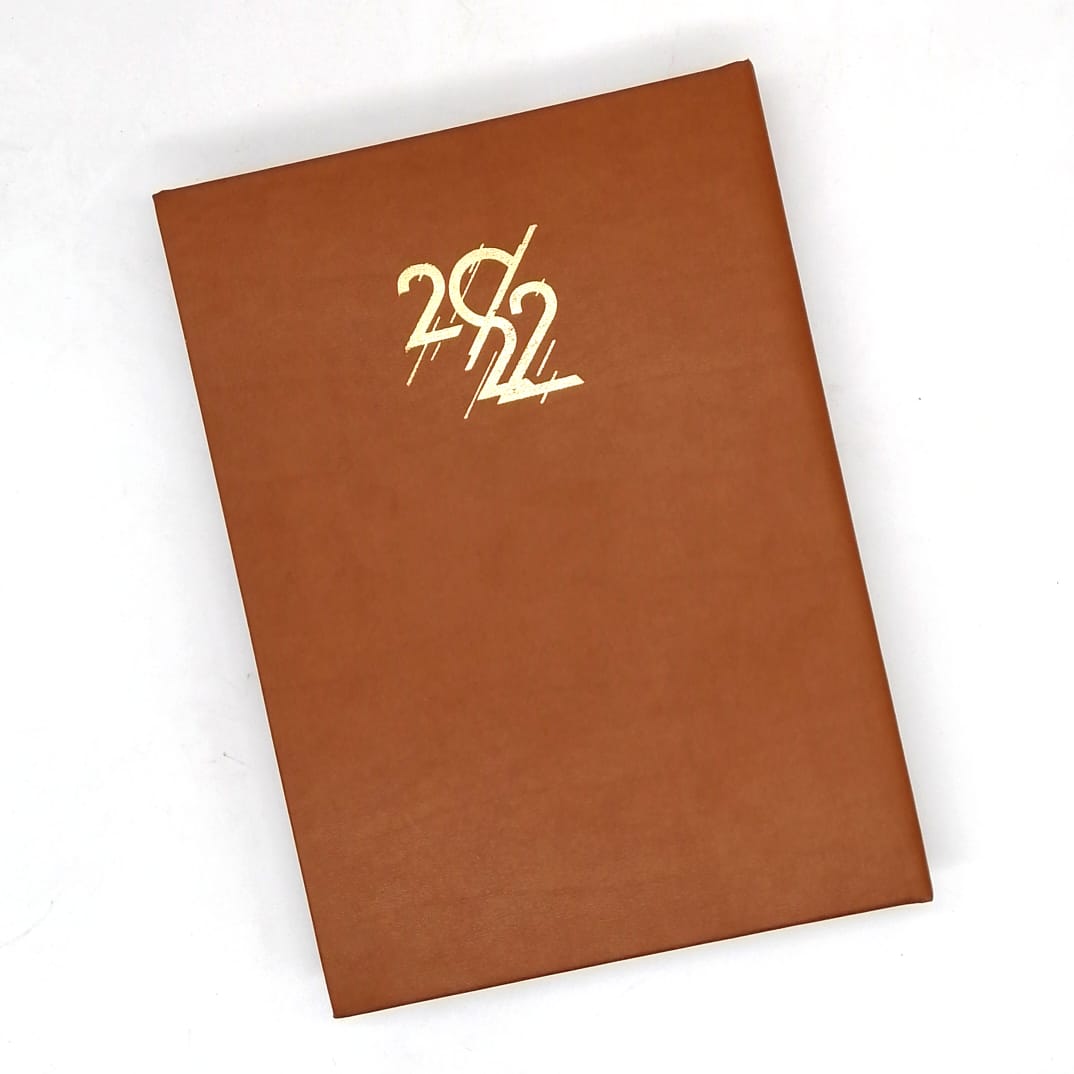 Classic Premium Leather Diary Calendar Colored paper 2022 - B5