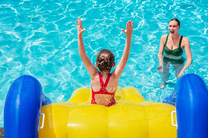 Bestway inflatable pool water slide pool side built in sprinkler 2.47 m x 1.24 m x 1.00 m - No:52453