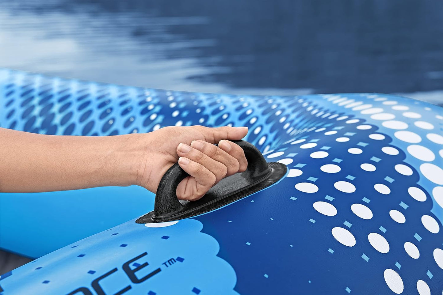 Bestway Hydro-Force Summer Oasis Inflatable Island 4-person - Size: 3.20m x 1.98m - No:43645