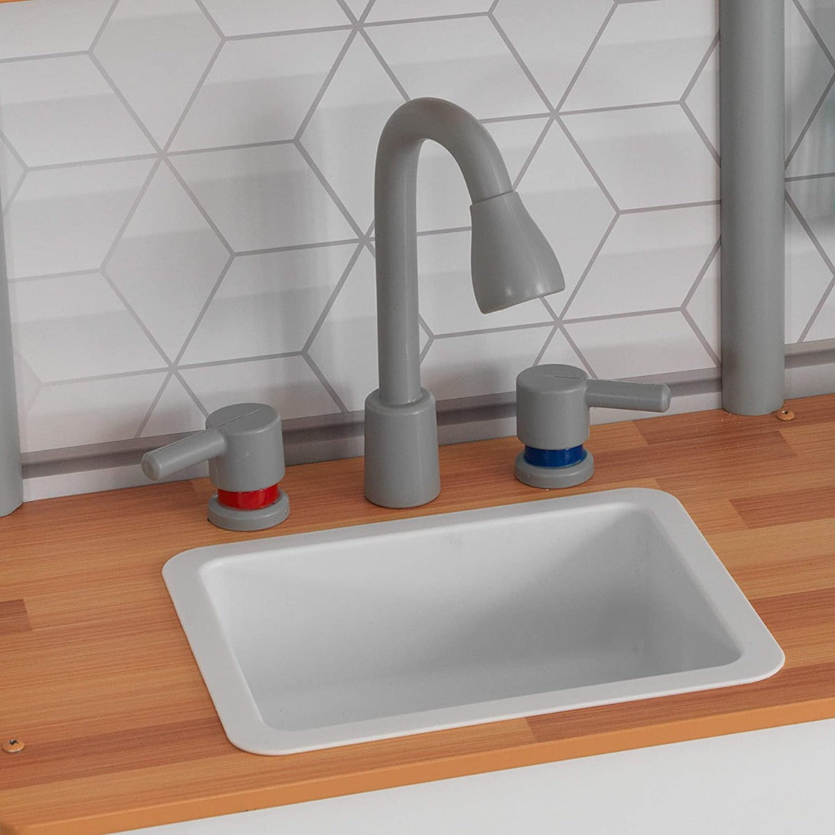 مطبخ لعبة خشبي للأطفال من كيد كرافت - رقم: 53421