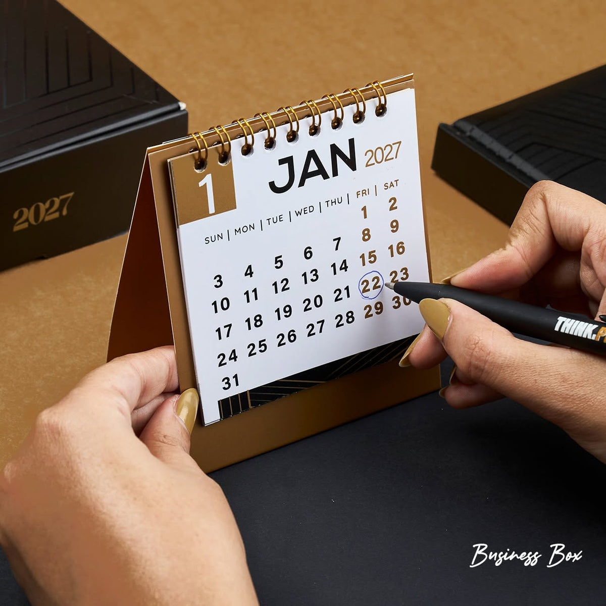 Mofakera Business Luxury Box 2027 – 7-Piece Corporate Gift Set with Business Planner  - Black ( Agenda )