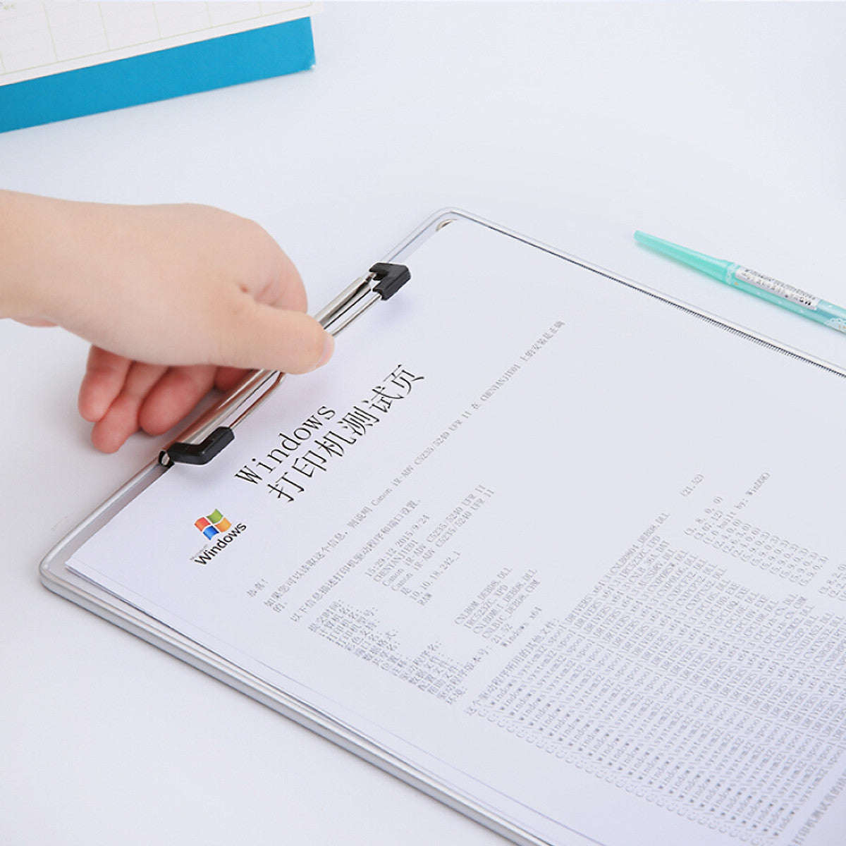 M&G Chenguang A4 line type clip non-slip writing board clip - No:ADM94863