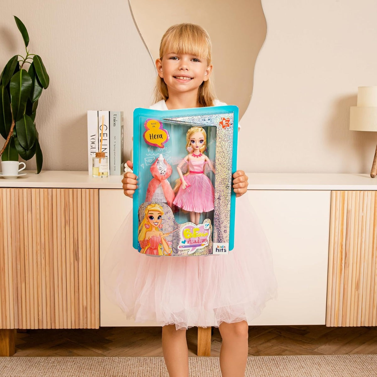 Be Fashion Academy - Hera. Creative Fashion Doll Set for Ages 5 and Up