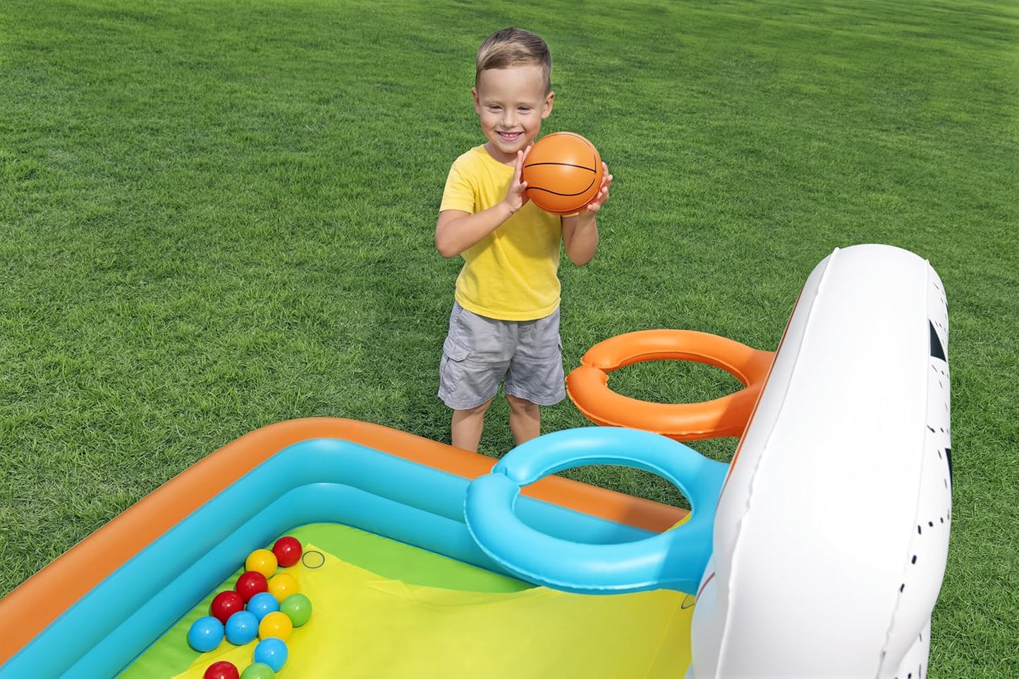 Bestway Kick 'N Swish 3-in-1 multi-Use Ball Pit - Inflatable Playground With Balls 120 x 107 x 84 cm - No: 52728