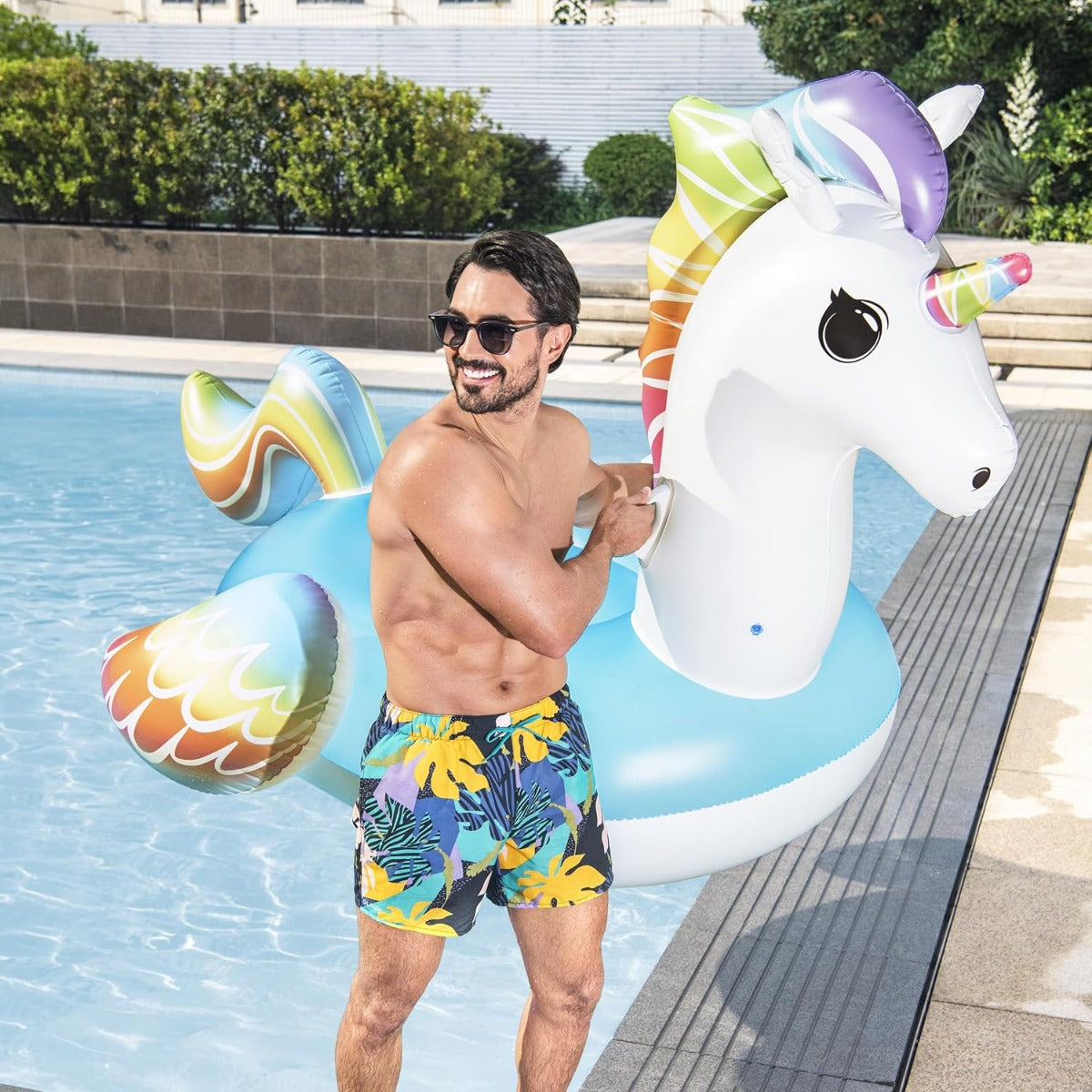 لعبة يونيكورن قابلة للنفخ من بيست واي، مقاس 224 × 164 سم - رقم: 41113