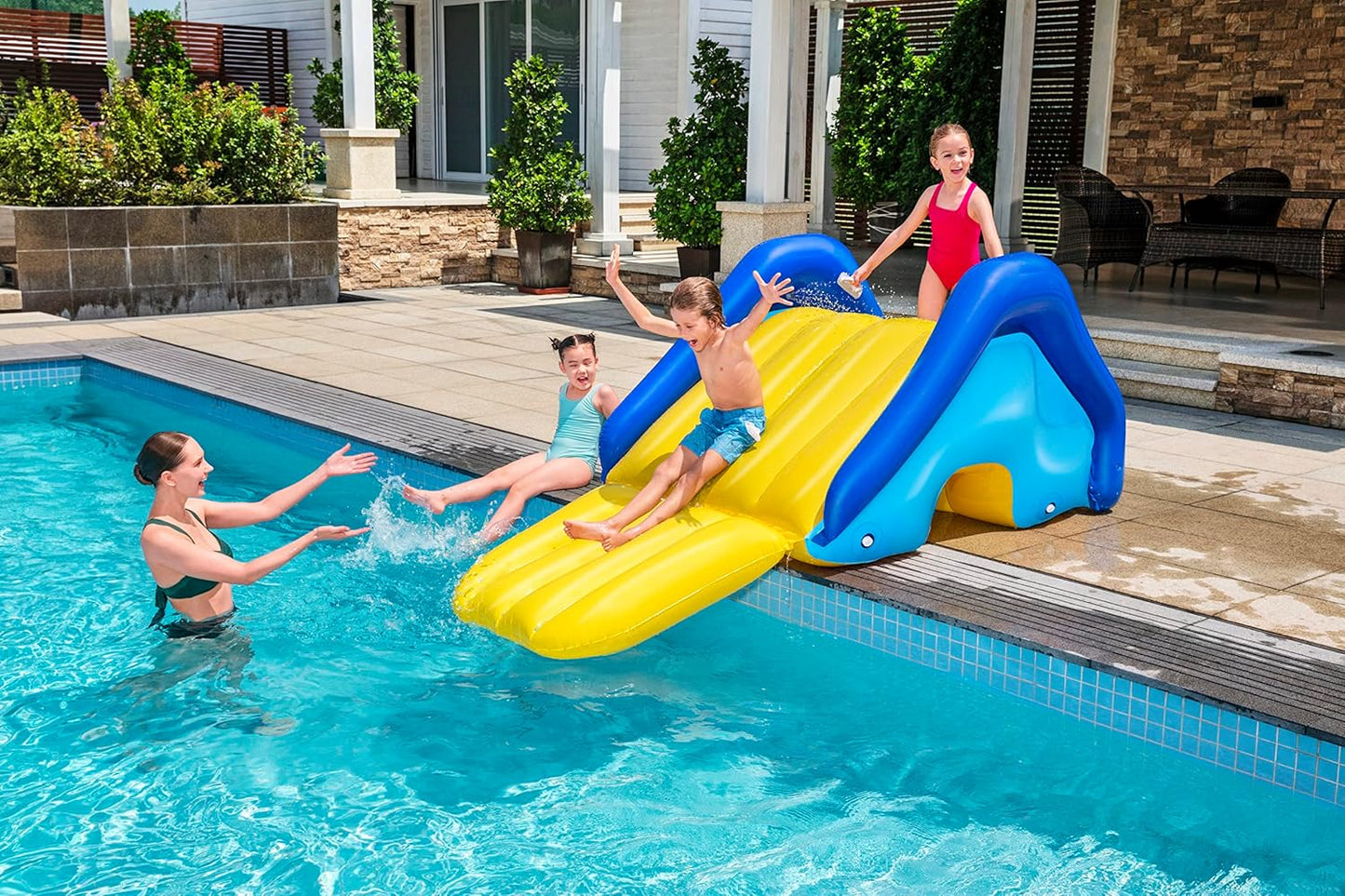 Bestway inflatable pool water slide pool side built in sprinkler 2.47 m x 1.24 m x 1.00 m - No:52453