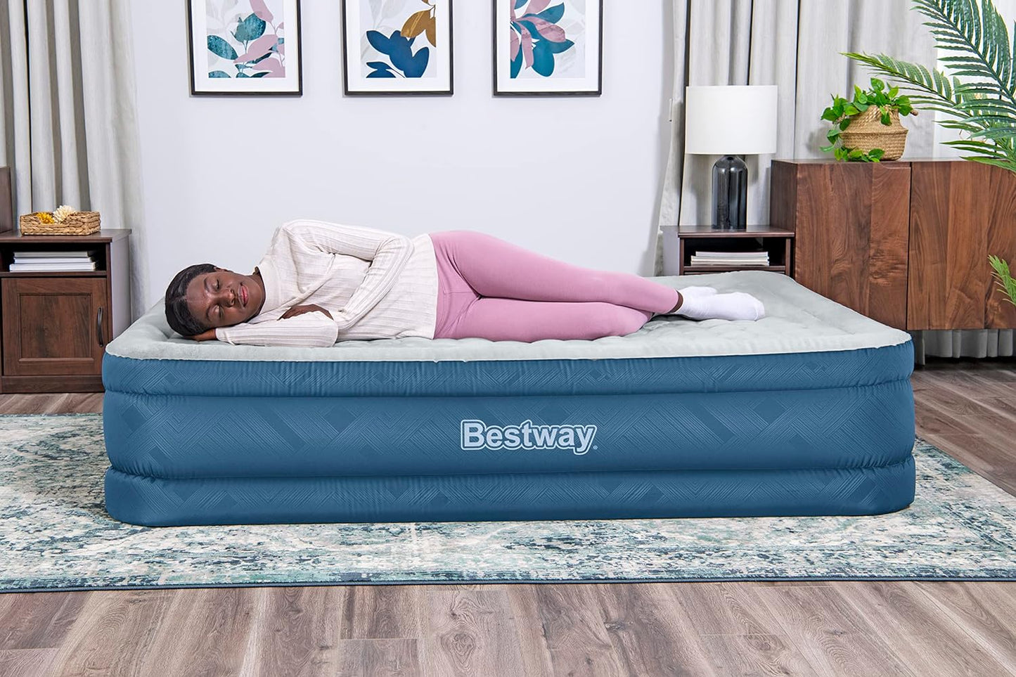 Bestway Luxury Queen AirBed Complete with Built in AC Pump 203x152x46 - No:69075
