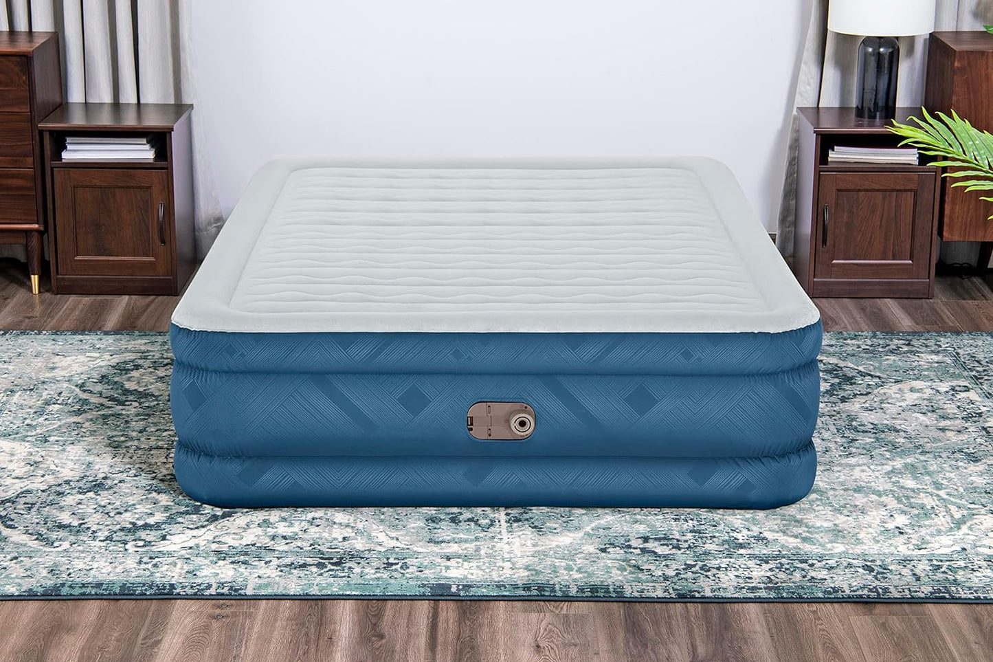 Bestway Luxury Queen AirBed Complete with Built in AC Pump 203x152x46 - No:69075