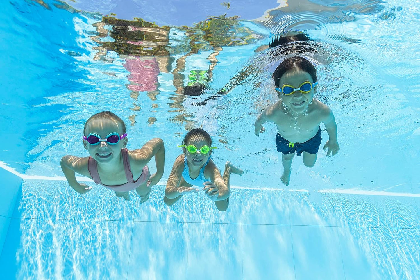 مجموعة نظارات السباحة الأساسية من بيست واي، 3 قطع، أكوا بيرست، للأطفال من عمر 3 سنوات فما فوق - رقم: 21074