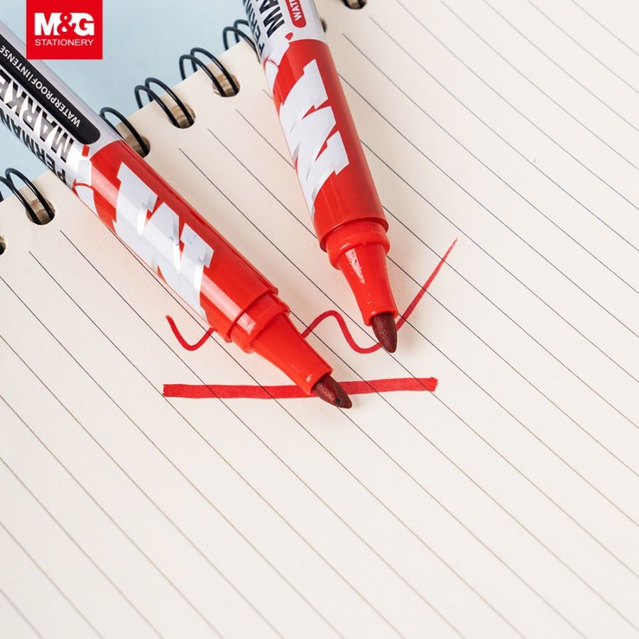 M&G Chenguang 702 Permanent Marker – Chisel Tip, Waterproof, Quick-Drying Ink - Blue , Black or Red – 1pcs - No: APMY2277