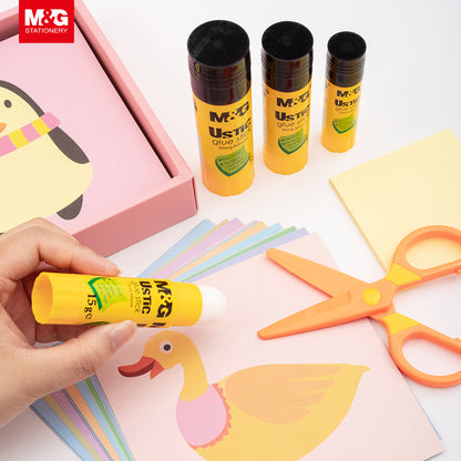 M&G Chenguang Ustic Glue Stick 36g – Strong Adhesive Glue for Paper, Cardboard, Fabric & Photos, Non-Toxic - 1pcs - No: ASG97157