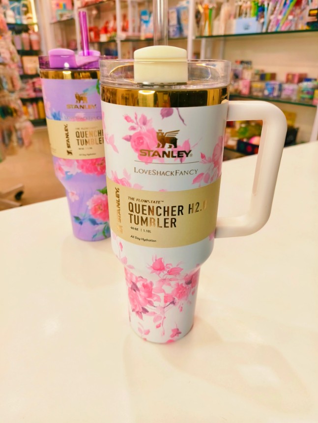 Stanley Quencher H2.0 Floral Tumbler 40oz (1.18L) – Vacuum Insulated Stainless Steel Travel Mug with Handle & Lid | Floral Edition