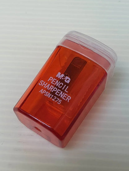 M&G Chenguang Single Hole Storage Pencil Sharpener Colourful Student Sharp for Kids, Students & Artists - 1pcs - No: APSN1275