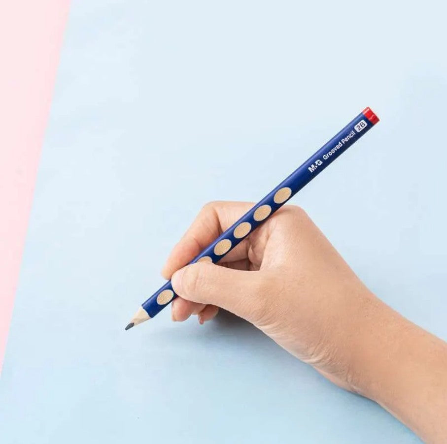 M&G Chenguang umbo Triangular Grooved Pencil (2B) Ergonomic Hole Design Pencil Grip Practicing for School Students, Beginners 2B- 1pcs - No: AWPQ0915
