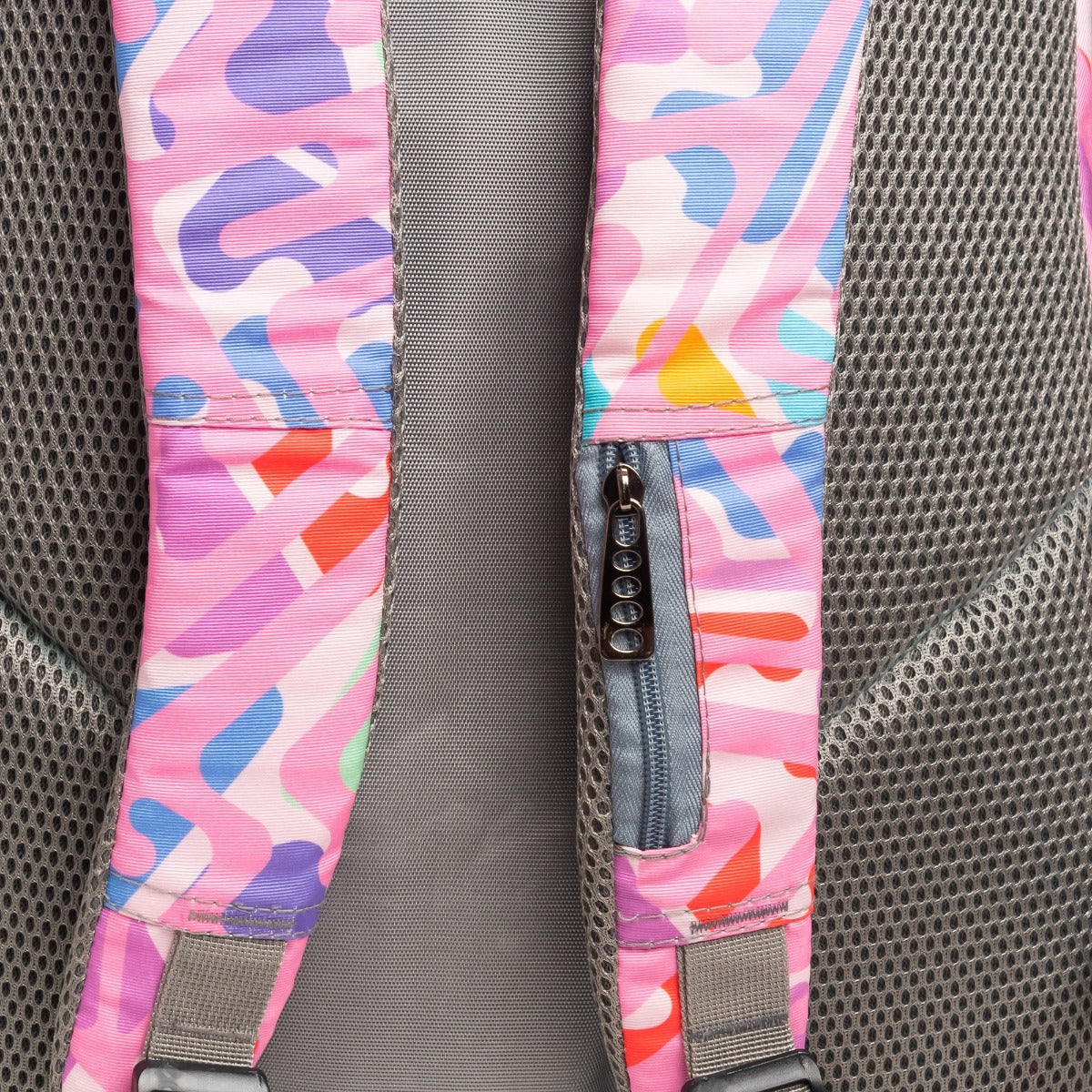 حقيبة ظهر كبيرة الحجم بتصميم عصري، تتسع لأجهزة الكمبيوتر المحمولة مقاس 15.6 بوصة و19 بوصة، مع حافظة أقلام - (الألوان: وردي)