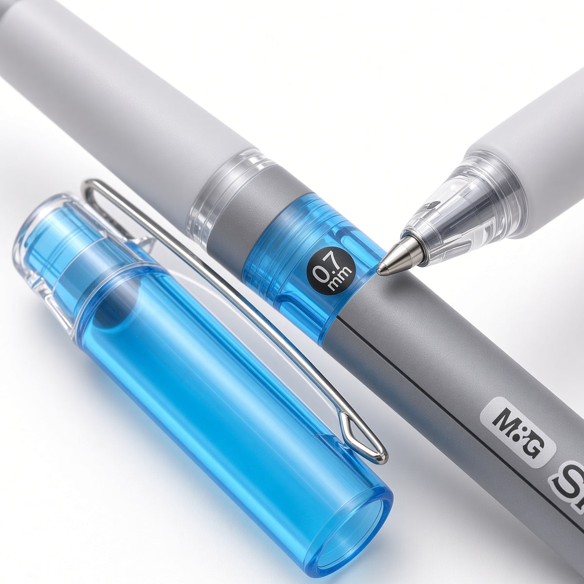 M&G Chenguang SMARTEN Ballpoint Pen 0.7mm – Smooth Blue Ink Writing Pen with Protective Cap - Blue or Black – 1 Pcs - No: AGP62571