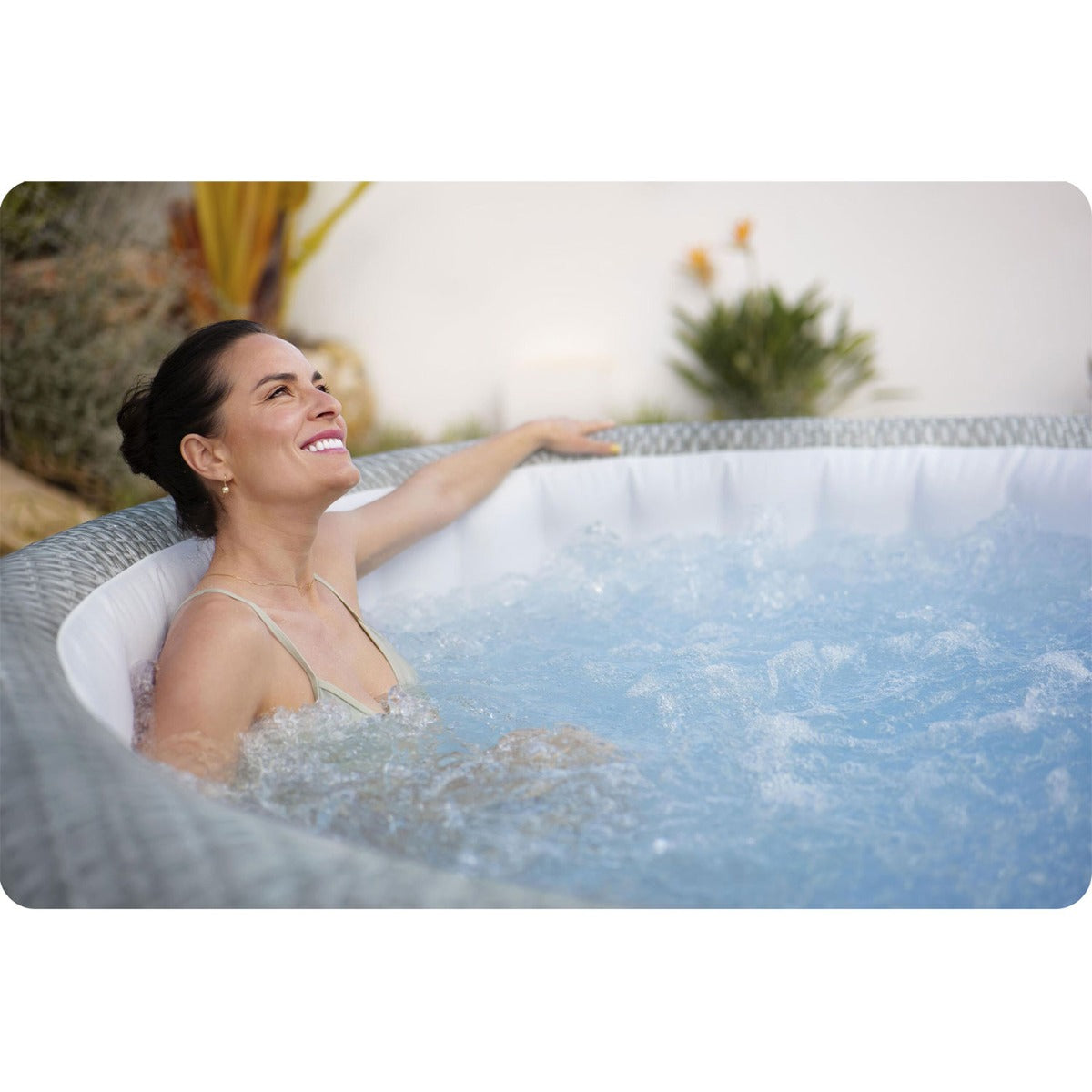 حوض استحمام ساخن قابل للنفخ من بيست واي لاي-زي-سبا بالي، موفر للطاقة، مزود بنظام نفاث ذكي، مقاس 196 سم × 71 سم، مع تحكم عبر تطبيق، يتسع لـ 4-6 أشخاص - رقم: 6001N