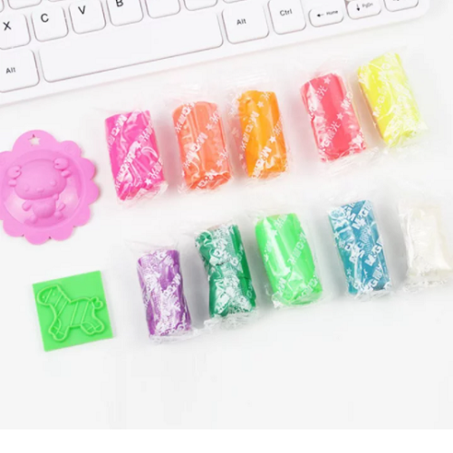 M&G Snoopy Modeling Clay 12 Colors in Bucket No: AKE04039 - 1pcs