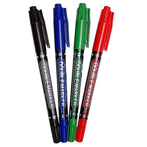 مجموعة من 4 أقلام تحديد دائمة من إم آند جي 