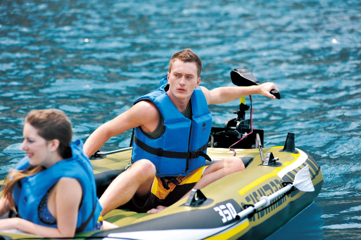 طقم قارب جيلونج فيشمان 300 قابل للنفخ، أبعاده 252 سم × 125 سم × 40 سم - رقم: 07208-1