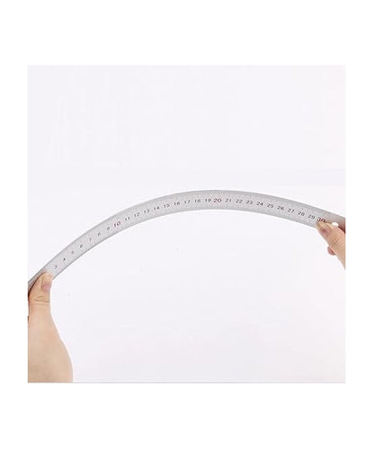 مسطرة ألومنيوم من إم آند جي تشنغوانغ، 30 سم، مانعة للانزلاق، لقياسات دقيقة ومتينة - رقم المنتج: ARLN0484