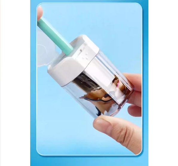 M&G Chenguang Double Hole Children's Pencil Sharpener Large Tank - 1pcs - No:APS912D4