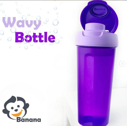 زجاجة مياه بلاستيكية على شكل موزة للمشروبات الرياضية الخارجية - 600 مل 