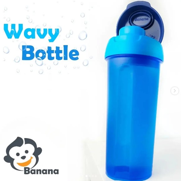 زجاجة مياه بلاستيكية على شكل موزة للمشروبات الرياضية الخارجية - 600 مل 