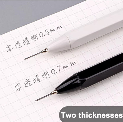 أقلام رصاص ميكانيكية بسيطة من إم آند جي تشنغوانغ، قلم رصاص بلاستيكي أوتوماتيكي للرسم، 0.7 مم - رقم: AMP83004