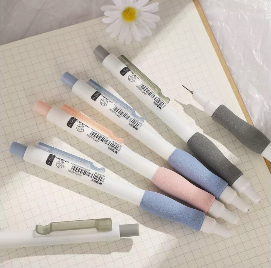 M&G Chenguang Propelling Pencil Office Pen Mechanical Pencil 0.7mm - No:AMPU6604- 1pcs